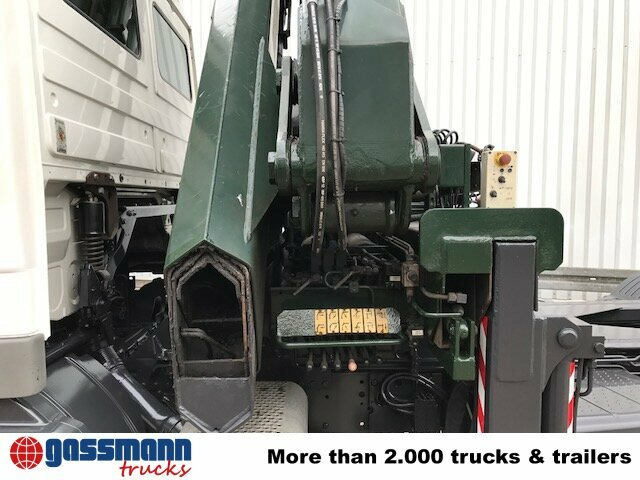 Mercedes-Benz Actros 1836 LS 4x2 mit Kran MKG HLK 330HP - Cap tractor: Foto 3 Mercedes-Benz Actros 1836 LS 4x2 mit Kran MKG HLK 330HP - Cap tractor: Foto 3