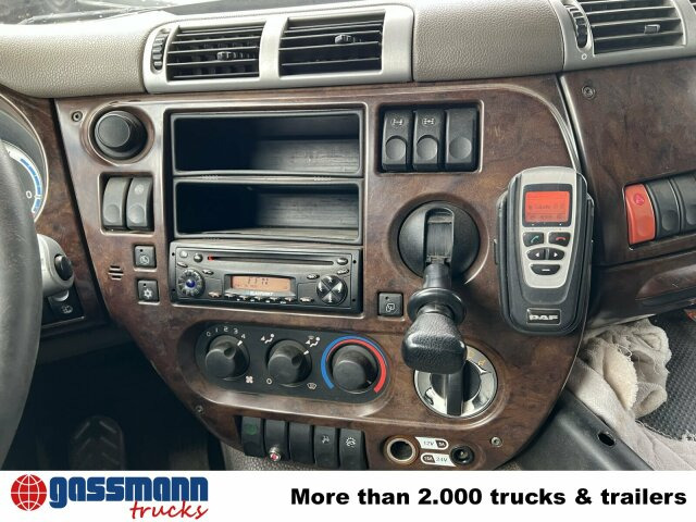 DAF AT 85.460 6x4, Abrollkipper Palfinger T20 - Camion cu cârlig, Camion cu macara: Foto 2 DAF AT 85.460 6x4, Abrollkipper Palfinger T20 - Camion cu cârlig, Camion cu macara: Foto 2