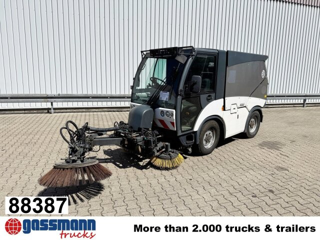 Hako Multicar Citymaster 2000 3B Kehrmaschine 4x2 - Măturătoare stradală: Foto 1 Hako Multicar Citymaster 2000 3B Kehrmaschine 4x2 - Măturătoare stradală: Foto 1