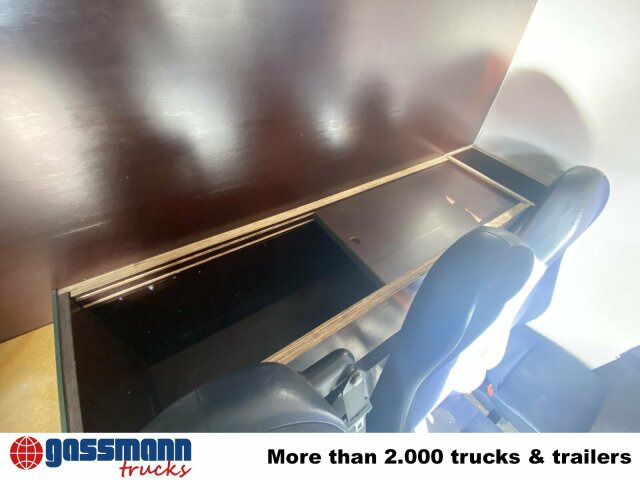 Iveco Daily 35S12 2,3 HPI 4x2, 8 Sitzplätze - Autoutilitară cabină dublă: Foto 4 Iveco Daily 35S12 2,3 HPI 4x2, 8 Sitzplätze - Autoutilitară cabină dublă: Foto 4