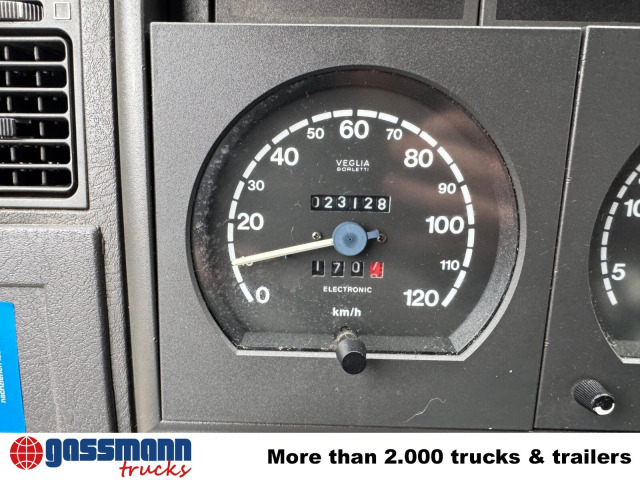 Iveco EuroFire FF 100 E 21 WR tector 4x4 Doka, LF 8/6 - Autospeciala de stins incendii: Foto 5 Iveco EuroFire FF 100 E 21 WR tector 4x4 Doka, LF 8/6 - Autospeciala de stins incendii: Foto 5