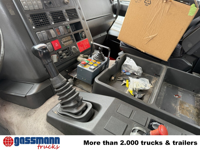 Iveco EuroTech 240E38 6x2-4, Lift-/Lenkachse, - Camion cu cârlig, Camion cu macara: Foto 5 Iveco EuroTech 240E38 6x2-4, Lift-/Lenkachse, - Camion cu cârlig, Camion cu macara: Foto 5