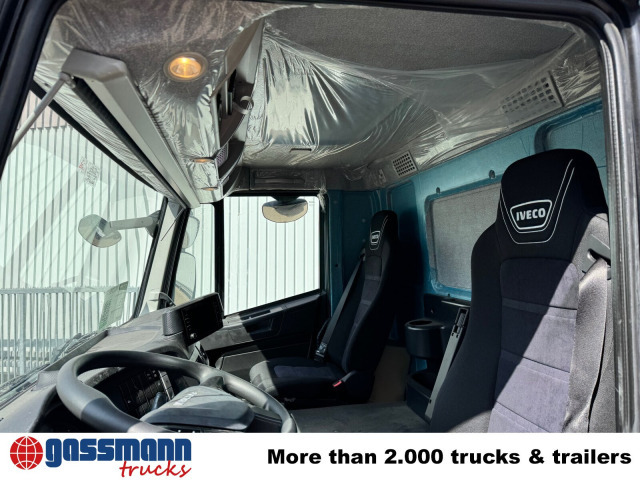 Iveco X-Way AD360X40Z/P 8x4 - Camion şasiu: Foto 2 Iveco X-Way AD360X40Z/P 8x4 - Camion şasiu: Foto 2