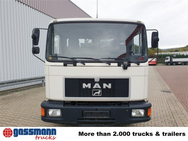 MAN 14.152 F 4x2 BB mit Kran Hiab 060-2 - Camion cu cârlig, Camion cu macara: Foto 3 MAN 14.152 F 4x2 BB mit Kran Hiab 060-2 - Camion cu cârlig, Camion cu macara: Foto 3