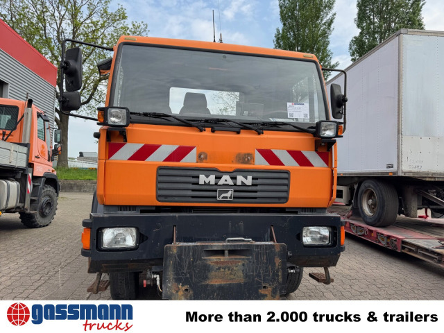 MAN 14.225 LAK 4x4 BB, Winterdienstausstattung - Camion basculantă: Foto 2 MAN 14.225 LAK 4x4 BB, Winterdienstausstattung - Camion basculantă: Foto 2