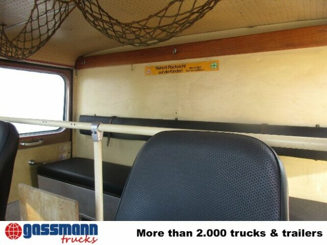MAN 450 HALF TRO-TLF 16 - Ambulanță: Foto 5 MAN 450 HALF TRO-TLF 16 - Ambulanță: Foto 5