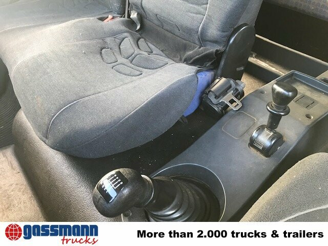 MAN LE 8.185 LC Doka 4x2 BB, 2x AHK - Camion platformă: Foto 4 MAN LE 8.185 LC Doka 4x2 BB, 2x AHK - Camion platformă: Foto 4