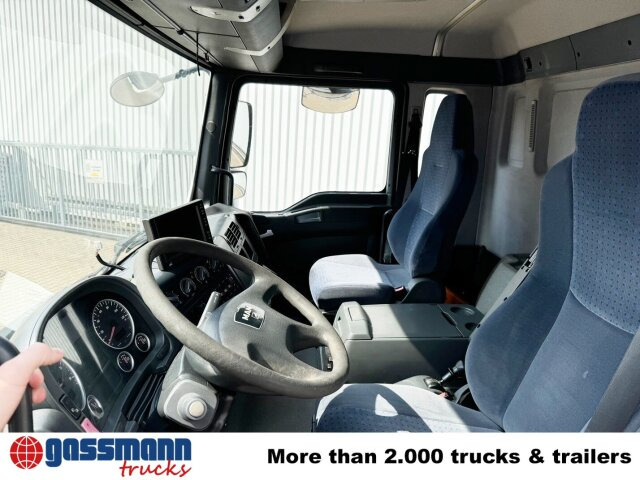 MAN TGA 26.390 6X2-4 BL, Lenk-/Liftachse, Willig - Camion cisternă: Foto 5 MAN TGA 26.390 6X2-4 BL, Lenk-/Liftachse, Willig - Camion cisternă: Foto 5