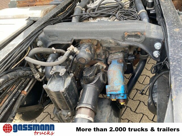 MAN TGA 35.480 8x4-4 BL, Lift-/Lenkachse - Camion şasiu: Foto 2 MAN TGA 35.480 8x4-4 BL, Lift-/Lenkachse - Camion şasiu: Foto 2