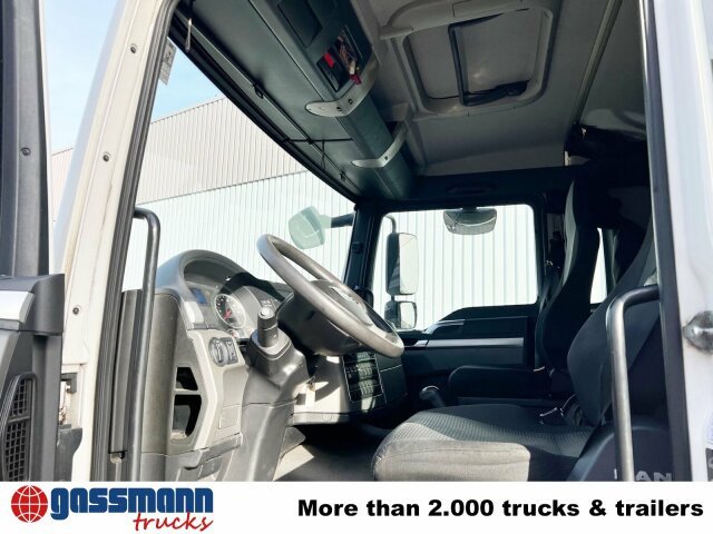 MAN TGL 12.220 4X2 BL mit Dhollandia LBW - Camion furgon: Foto 2 MAN TGL 12.220 4X2 BL mit Dhollandia LBW - Camion furgon: Foto 2