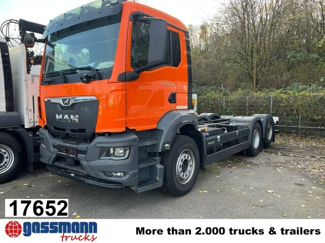 MAN TGS 26.470 6x2-4 BL CH, Lenk-/Liftachse, NMV - Camion şasiu: Foto 1 MAN TGS 26.470 6x2-4 BL CH, Lenk-/Liftachse, NMV - Camion şasiu: Foto 1