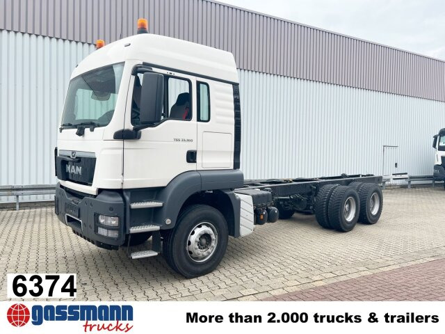 MAN TGS 33.360 6x4 BB, Häckslerkabine, NMV - Camion forestier: Foto 1 MAN TGS 33.360 6x4 BB, Häckslerkabine, NMV - Camion forestier: Foto 1