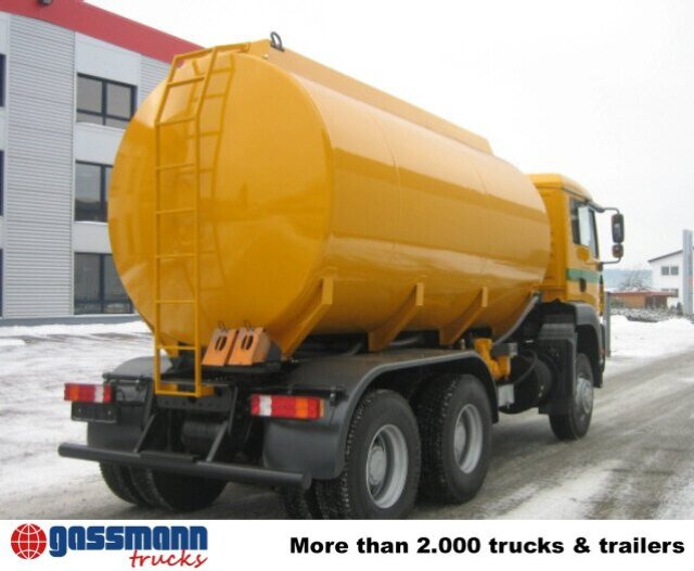 MAN TGS 41.480 8X6 BB, ca. 25.000l mit Separatpumpe - Camion cisternă: Foto 4 MAN TGS 41.480 8X6 BB, ca. 25.000l mit Separatpumpe - Camion cisternă: Foto 4