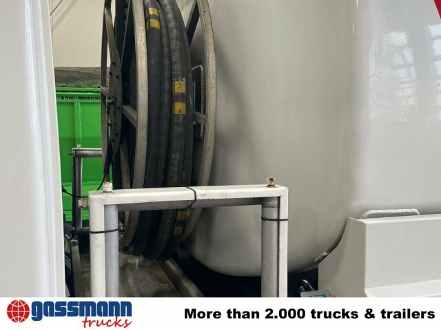 Mercedes-Benz Actros 1844 L 4x2, Tank 14.250l - Camion cisternă: Foto 5 Mercedes-Benz Actros 1844 L 4x2, Tank 14.250l - Camion cisternă: Foto 5