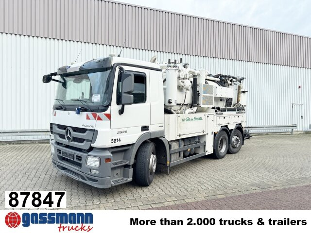 Mercedes-Benz Actros 2536 L 6x2, Müller Saug- und Spülwagen - Măturătoare stradală: Foto 1 Mercedes-Benz Actros 2536 L 6x2, Müller Saug- und Spülwagen - Măturătoare stradală: Foto 1