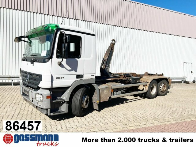 Mercedes-Benz Actros 2541 L 6x2/48 Retarder, Lenk-/Liftachse - Camion cu cârlig: Foto 1 Mercedes-Benz Actros 2541 L 6x2/48 Retarder, Lenk-/Liftachse - Camion cu cârlig: Foto 1