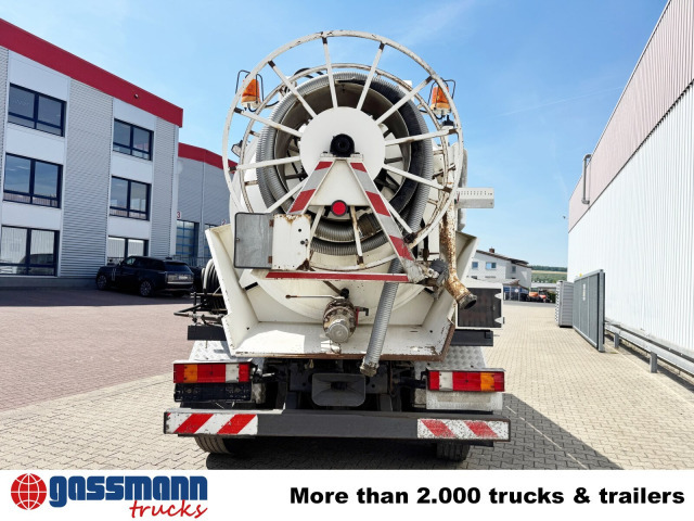 Mercedes-Benz Actros 2541 L 6x2, Müller Saug-/Spülwagen ca. - Măturătoare stradală: Foto 4 Mercedes-Benz Actros 2541 L 6x2, Müller Saug-/Spülwagen ca. - Măturătoare stradală: Foto 4