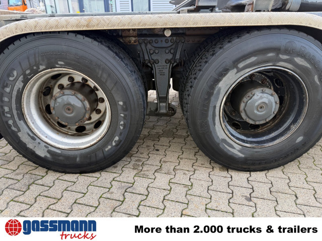 Mercedes-Benz Actros 2644 L 6x4 - Camion şasiu: Foto 5 Mercedes-Benz Actros 2644 L 6x4 - Camion şasiu: Foto 5