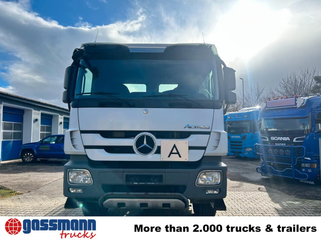Mercedes-Benz Actros 2644 L 6x4 - Camion şasiu: Foto 2 Mercedes-Benz Actros 2644 L 6x4 - Camion şasiu: Foto 2