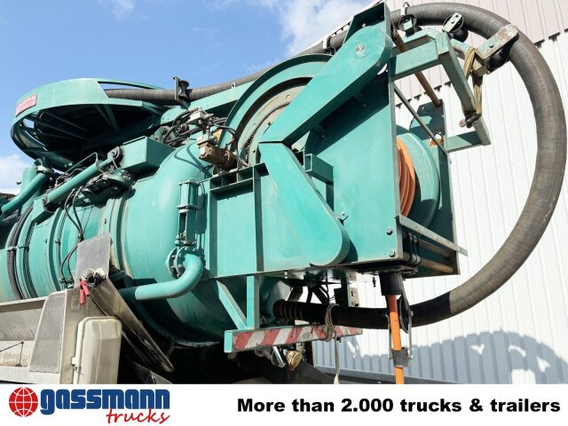 Mercedes-Benz Actros 3348 6x4, V8, Kroll Saug-/Spülwagen ca. - Măturătoare stradală: Foto 4 Mercedes-Benz Actros 3348 6x4, V8, Kroll Saug-/Spülwagen ca. - Măturătoare stradală: Foto 4