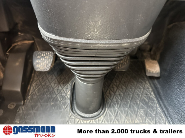 Mercedes-Benz Actros 3348 AK 6x6 - Camion şasiu: Foto 4 Mercedes-Benz Actros 3348 AK 6x6 - Camion şasiu: Foto 4