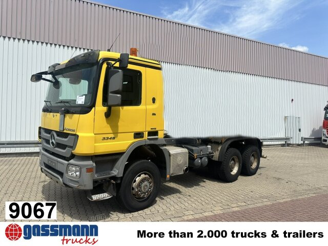 Mercedes-Benz Actros 3348 AK 6x6 - Camion şasiu: Foto 1 Mercedes-Benz Actros 3348 AK 6x6 - Camion şasiu: Foto 1