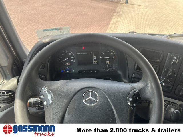 Mercedes-Benz Actros 3348 AK 6x6 - Camion şasiu: Foto 3 Mercedes-Benz Actros 3348 AK 6x6 - Camion şasiu: Foto 3