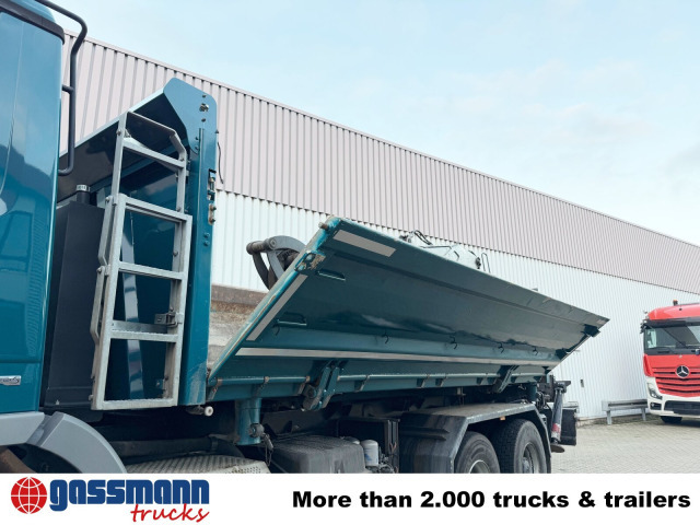 Mercedes-Benz Actros 3348 K 6x4, beidseitig Bormatik, Heckkran - Camion basculantă, Camion cu macara: Foto 3 Mercedes-Benz Actros 3348 K 6x4, beidseitig Bormatik, Heckkran - Camion basculantă, Camion cu macara: Foto 3