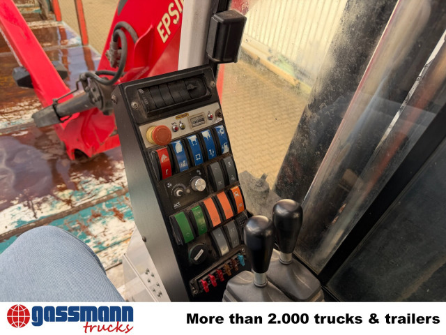 Mercedes-Benz Arocs 2648 6x4 mit Heckkran Epsilon M12Z83, - Camion forestier, Camion cu macara: Foto 4 Mercedes-Benz Arocs 2648 6x4 mit Heckkran Epsilon M12Z83, - Camion forestier, Camion cu macara: Foto 4