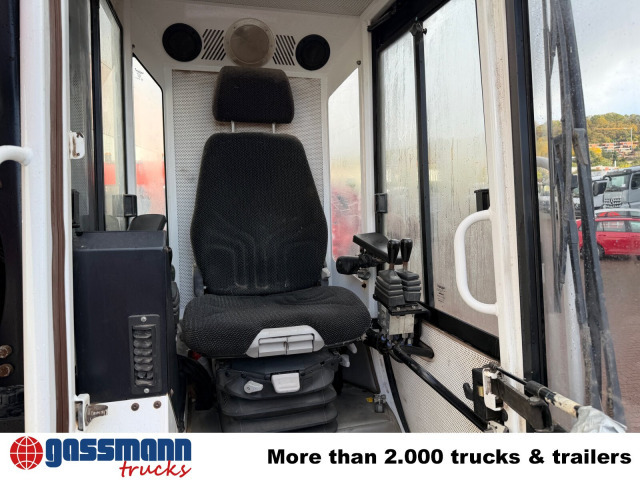 Mercedes-Benz Arocs 2648 6x4 mit Heckkran Epsilon M12Z83, - Camion forestier, Camion cu macara: Foto 3 Mercedes-Benz Arocs 2648 6x4 mit Heckkran Epsilon M12Z83, - Camion forestier, Camion cu macara: Foto 3