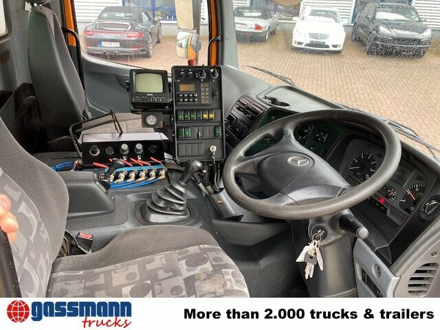 Mercedes-Benz Atego 1524 L 4x2 Kehrmaschine FAUN Viajet - Măturătoare stradală: Foto 2 Mercedes-Benz Atego 1524 L 4x2 Kehrmaschine FAUN Viajet - Măturătoare stradală: Foto 2