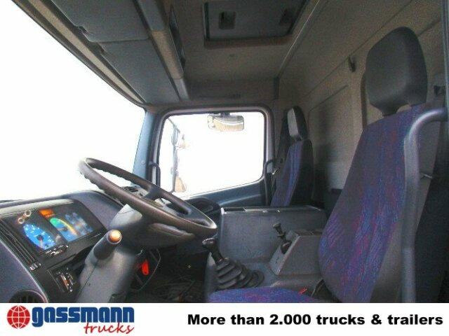 Mercedes-Benz Atego 815 4x2 - Camion furgon: Foto 2 Mercedes-Benz Atego 815 4x2 - Camion furgon: Foto 2