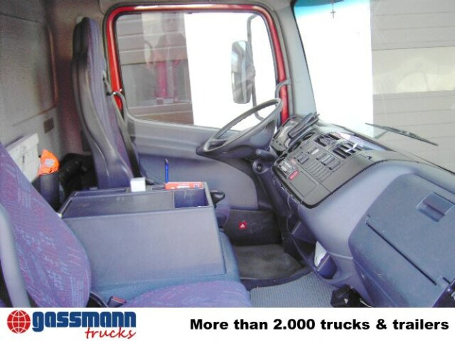 Mercedes-Benz Atego 818 L 4x2, Ersatzteilträger! - Camion furgon: Foto 3 Mercedes-Benz Atego 818 L 4x2, Ersatzteilträger! - Camion furgon: Foto 3