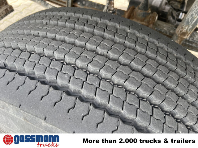 Mercedes-Benz Axor 1828 A 4x4 mit Kran Hiab XS 166 E-5 - Camion platformă, Camion cu macara: Foto 3 Mercedes-Benz Axor 1828 A 4x4 mit Kran Hiab XS 166 E-5 - Camion platformă, Camion cu macara: Foto 3