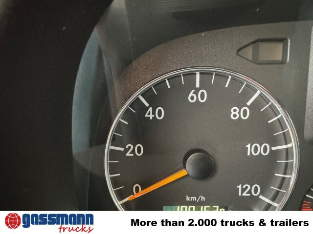 Mercedes-Benz Axor 1833 L 4x2, Getränkekoffer - Camion furgon: Foto 4 Mercedes-Benz Axor 1833 L 4x2, Getränkekoffer - Camion furgon: Foto 4