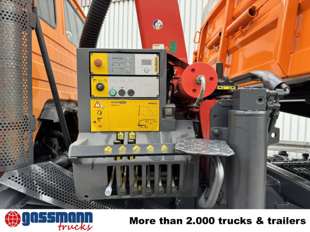 Mercedes-Benz SK II 1820/24 K 4x2, Winterdienstaustattung, - Camion basculantă, Camion cu macara: Foto 4 Mercedes-Benz SK II 1820/24 K 4x2, Winterdienstaustattung, - Camion basculantă, Camion cu macara: Foto 4