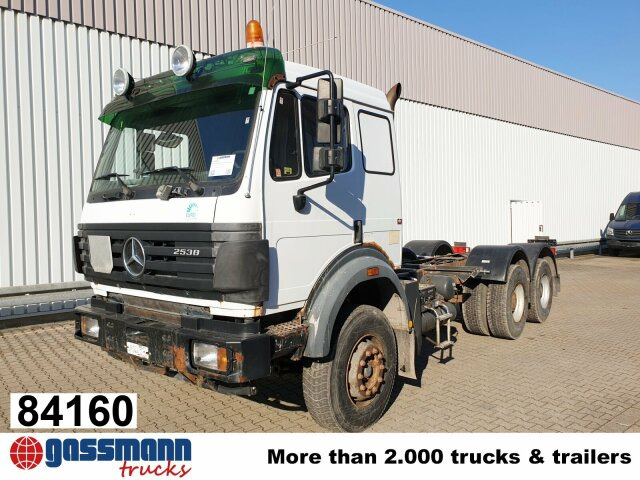 Mercedes-Benz SK II 25/2638 K 6x4, V8, Retarder, 2x - Camion şasiu: Foto 1 Mercedes-Benz SK II 25/2638 K 6x4, V8, Retarder, 2x - Camion şasiu: Foto 1
