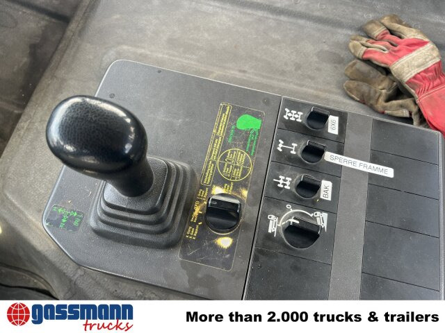 Mercedes-Benz SK II 2638/44 A 6x6, V8, Retarder - Camion şasiu: Foto 3 Mercedes-Benz SK II 2638/44 A 6x6, V8, Retarder - Camion şasiu: Foto 3