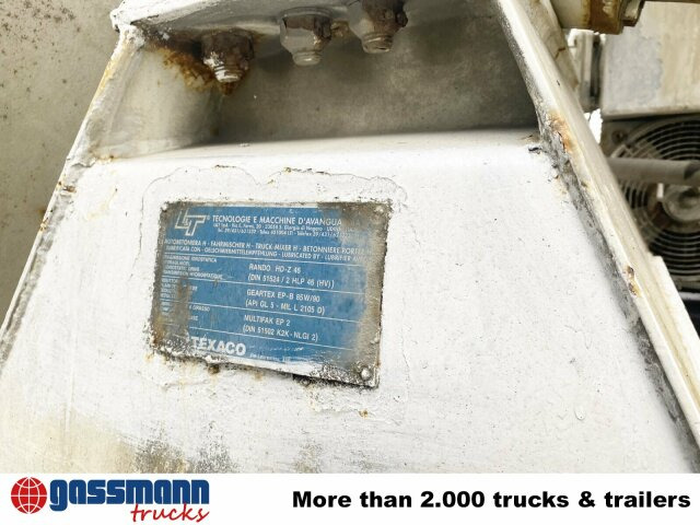 Mercedes-Benz SK II 3234 B 8x4/4, LT Betonmischer, - Autobetonieră: Foto 4 Mercedes-Benz SK II 3234 B 8x4/4, LT Betonmischer, - Autobetonieră: Foto 4