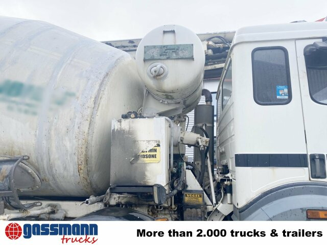 Mercedes-Benz SK II 3234 B 8x4/4, LT Betonmischer, - Autobetonieră: Foto 5 Mercedes-Benz SK II 3234 B 8x4/4, LT Betonmischer, - Autobetonieră: Foto 5