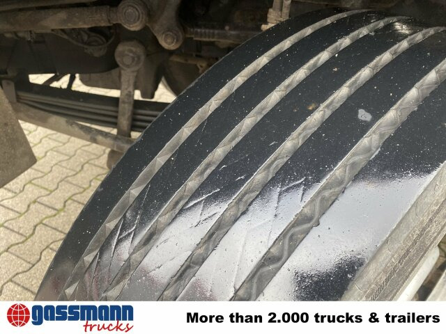 Mercedes-Benz SK II 3234 B 8x4/4, LT Betonmischer, - Autobetonieră: Foto 3 Mercedes-Benz SK II 3234 B 8x4/4, LT Betonmischer, - Autobetonieră: Foto 3