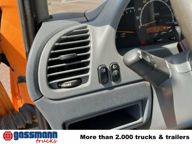 Mercedes-Benz Sprinter 308 4x2 Doka - Autoutilitară cu platformă, Autoutilitară cabină dublă: Foto 3 Mercedes-Benz Sprinter 308 4x2 Doka - Autoutilitară cu platformă, Autoutilitară cabină dublă: Foto 3