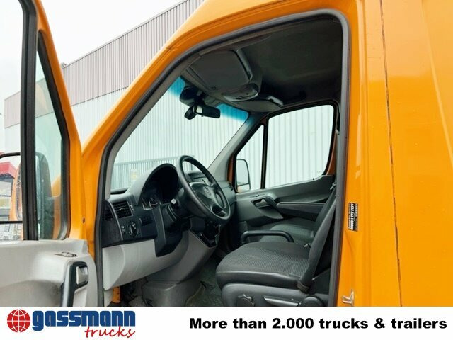 Mercedes-Benz Sprinter 515 CDI 4x2 - Dubă: Foto 2 Mercedes-Benz Sprinter 515 CDI 4x2 - Dubă: Foto 2