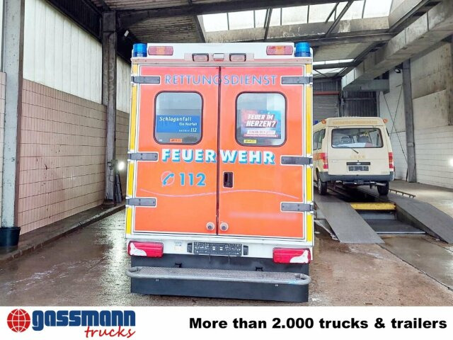 Mercedes-Benz Sprinter 515 CDI 4x2, Rettungswagen, Retarder - Dubă: Foto 4 Mercedes-Benz Sprinter 515 CDI 4x2, Rettungswagen, Retarder - Dubă: Foto 4