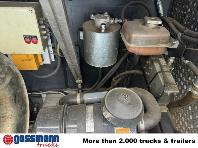 Mercedes-Benz Sprinter 516 KA 4x2, KaRo Hochdruckspüler - Măturătoare stradală: Foto 4 Mercedes-Benz Sprinter 516 KA 4x2, KaRo Hochdruckspüler - Măturătoare stradală: Foto 4