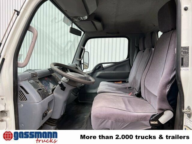 Mitsubishi Canter Fuso 7C15D 4x2 - Camion basculantă: Foto 2 Mitsubishi Canter Fuso 7C15D 4x2 - Camion basculantă: Foto 2