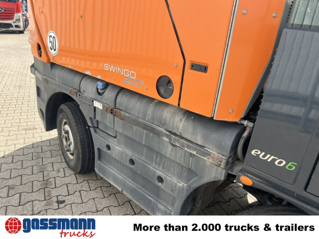 Schmidt Swingo Compact 200 4x2, Kehrmaschine - Măturătoare stradală: Foto 4 Schmidt Swingo Compact 200 4x2, Kehrmaschine - Măturătoare stradală: Foto 4