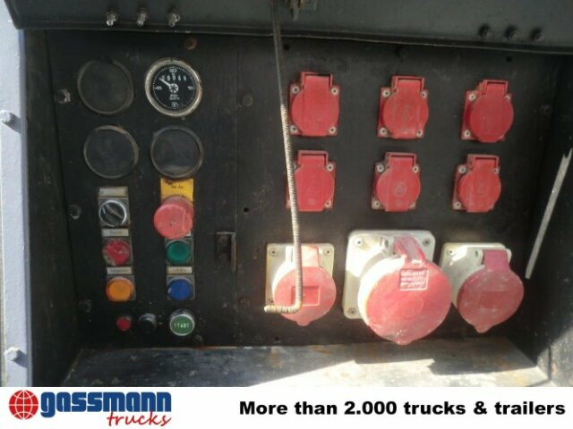 Tank-Aufbauauf Wunsch mit Separatmotor, - Container cisternă: Foto 2 Tank-Aufbauauf Wunsch mit Separatmotor, - Container cisternă: Foto 2