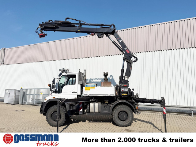 Unimog U400 4x4, Frontzapfwelle, Heckkran Hiab XS - Camion platformă, Camion cu macara: Foto 5 Unimog U400 4x4, Frontzapfwelle, Heckkran Hiab XS - Camion platformă, Camion cu macara: Foto 5