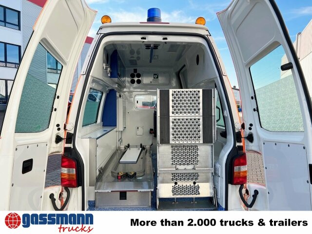 Volkswagen T5 2.5 TDI 4x2, Krankenwagen - Ambulanță: Foto 2 Volkswagen T5 2.5 TDI 4x2, Krankenwagen - Ambulanță: Foto 2